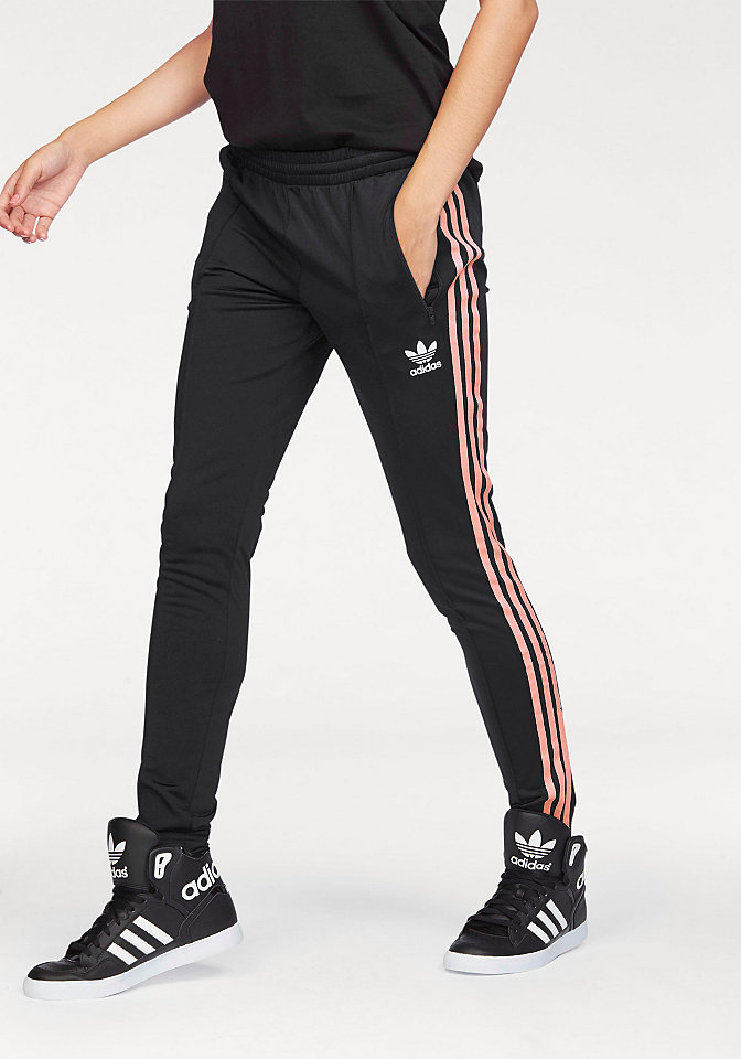 adidas Originals Sportovní kalhoty »SST TP«