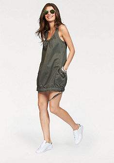Kangaroos cargo ruha